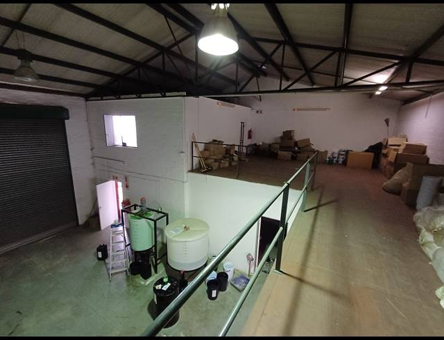 225M² MINI FACTORY TO LET IN KYA SANDS